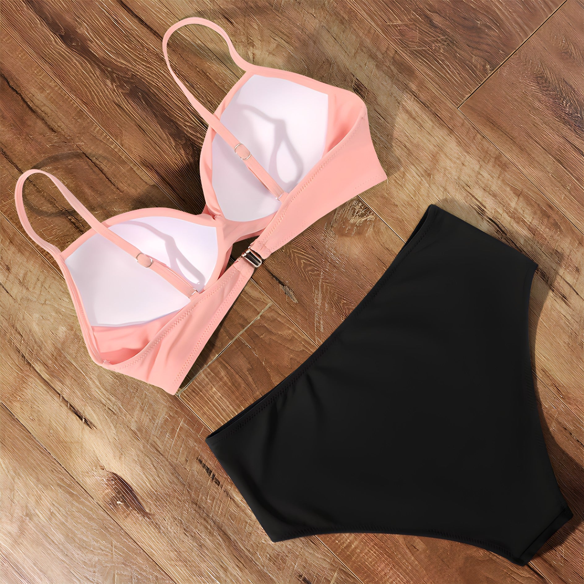 VYSOKÉ PASOVÉ BIKINY